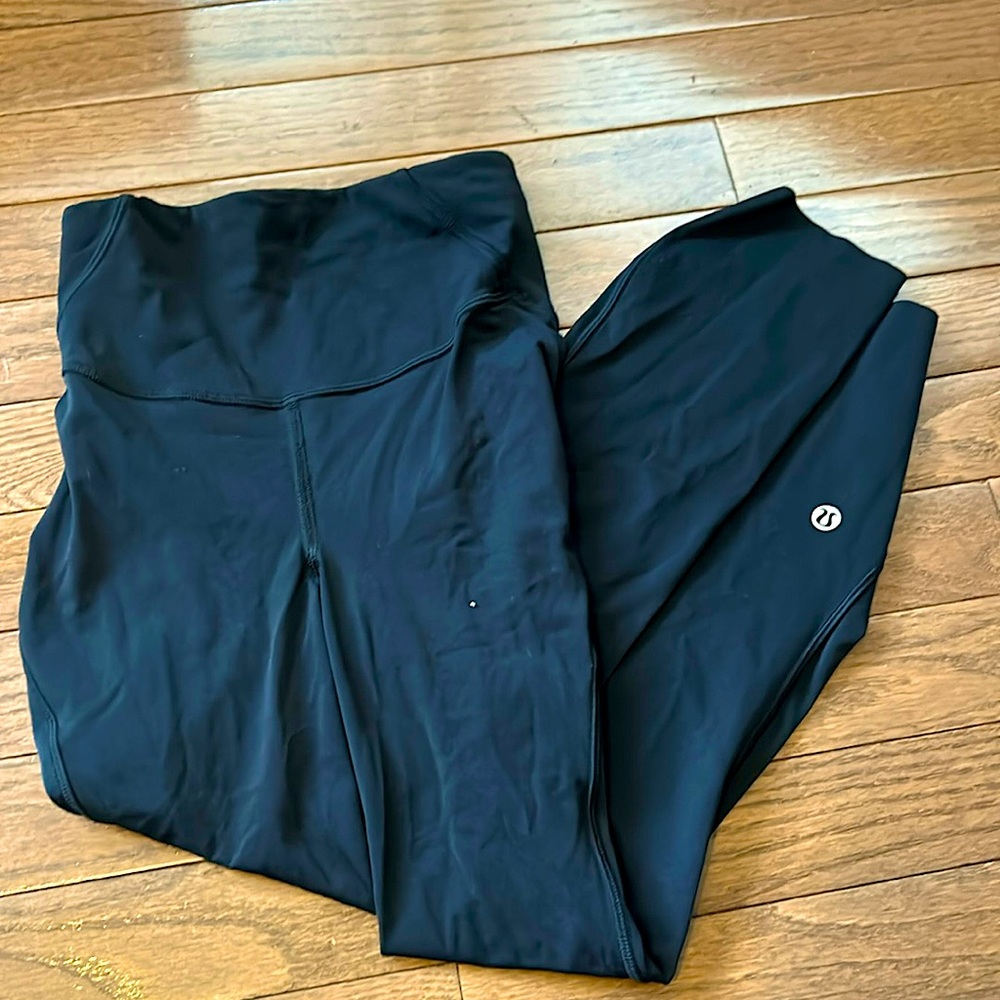 Black Lululemon leggings size 0
